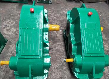 ZQD1000+250型大速比減速機 ZQD1000+250型大速比減速機